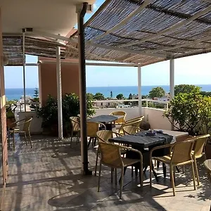 La Baia מלון